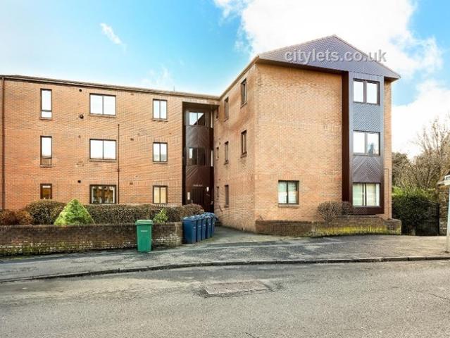 Flat for rent in Baberton, Juniper Green