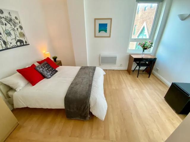 Room for rent in Isle Of Dogs, Isle Of Man