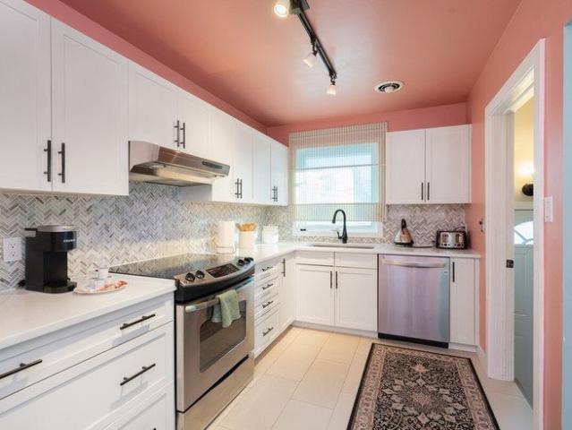 House for rent in East St. Paul, Manitoba