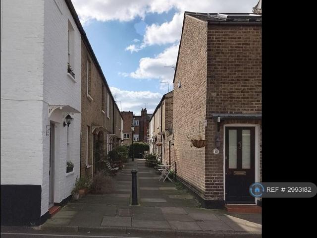 House for rent in St Margarets, Greater London