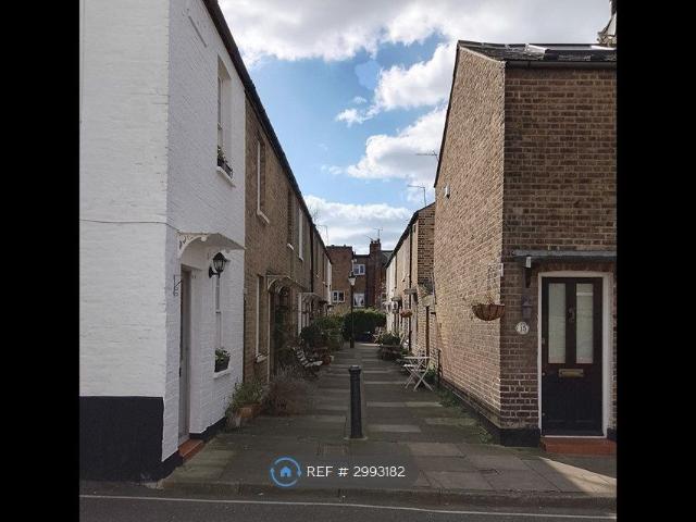 House for rent in St Margarets, Greater London