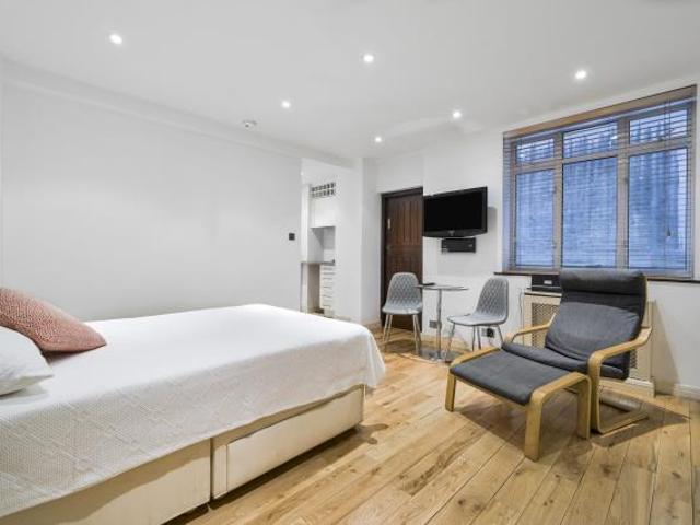 House for rent in Bayswater, Greater London