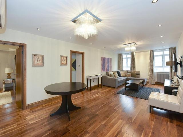 House for rent in City of Westminster, Greater London