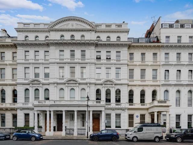 Apartment for rent in Bayswater, Greater London