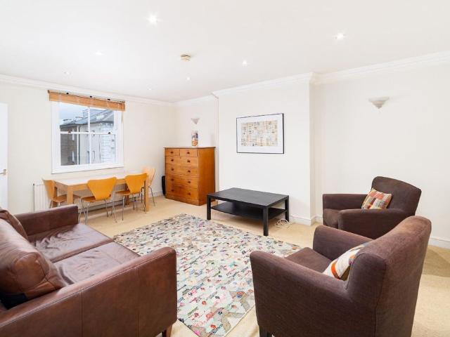 Apartment for rent in Primrose Hill, Greater London
