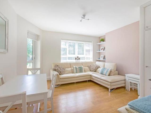 House for rent in Putney, Greater London