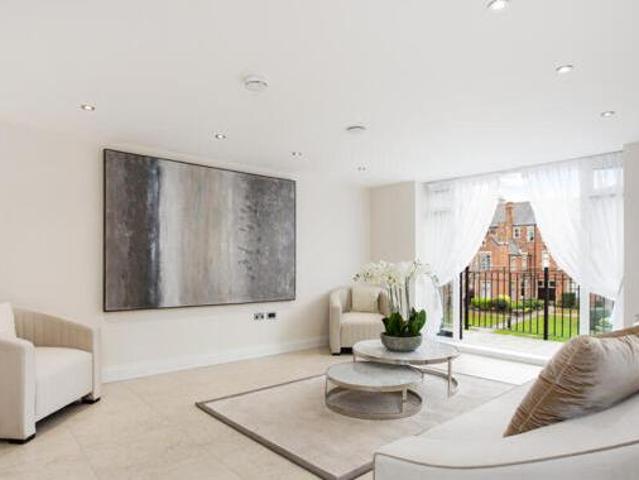 House for sale in Bushey