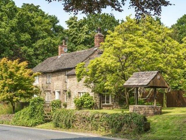 House for sale in Lyons, Greater London