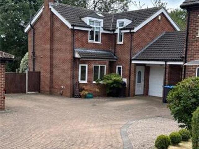 House for sale in Hookstone, Harrogate