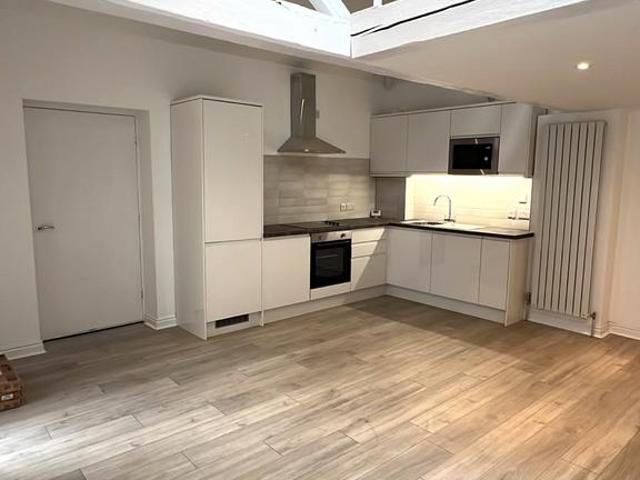Apartment for rent in Hookstone, Harrogate