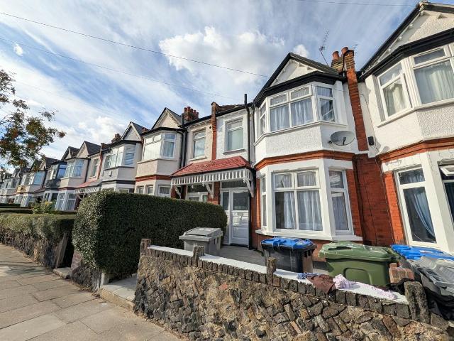 House for rent in Dudden Hill, Greater London