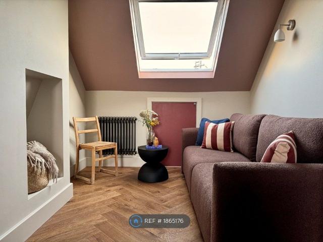Apartment for rent in London Borough of Waltham Forest, Greater London