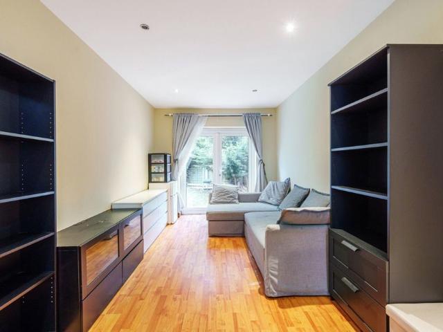 House for rent in London Borough of Croydon, Cat Hill