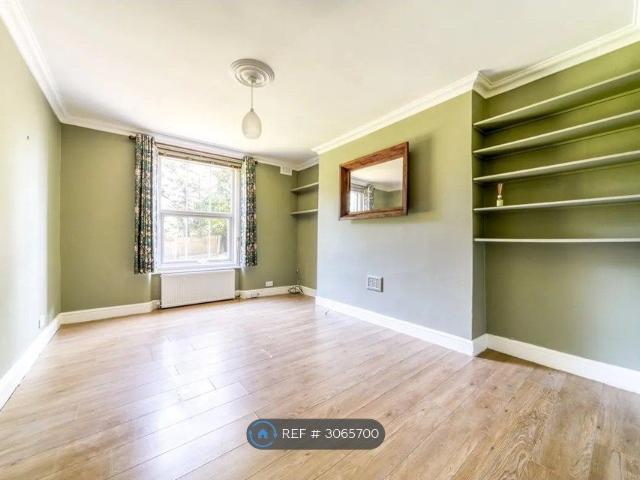 Apartment for rent in London Borough of Croydon, Greater London