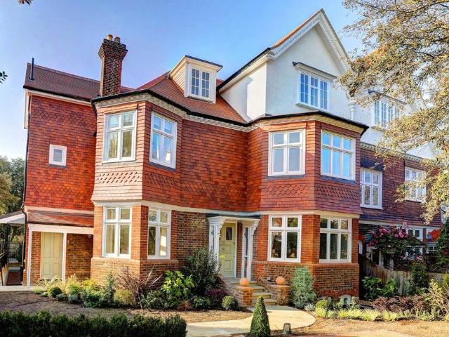 House for rent in London Borough of Merton, Greater London