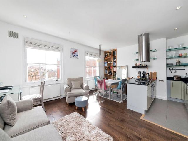 Apartment for rent in Lancaster West Estate, Greater London