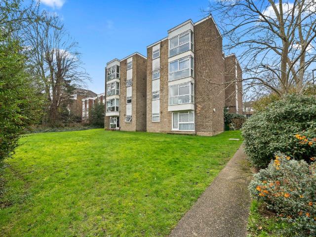 Apartment for rent in London Borough of Croydon, South Norwood