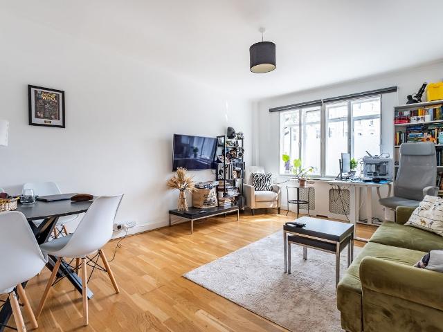 Apartment for rent in Paddington, Greater London
