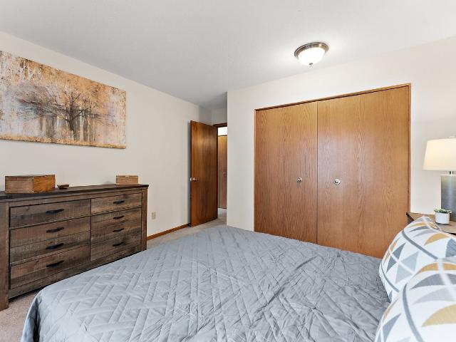 Apartment for rent in Hennepin, Minnesota