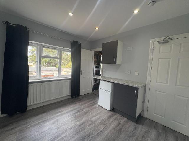House for rent in Gould's Green, Greater London