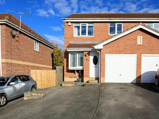 House for sale in Costhorpe, East Midlands