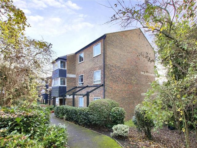 Apartment for rent in Ash-cum-Ridley, The Butts