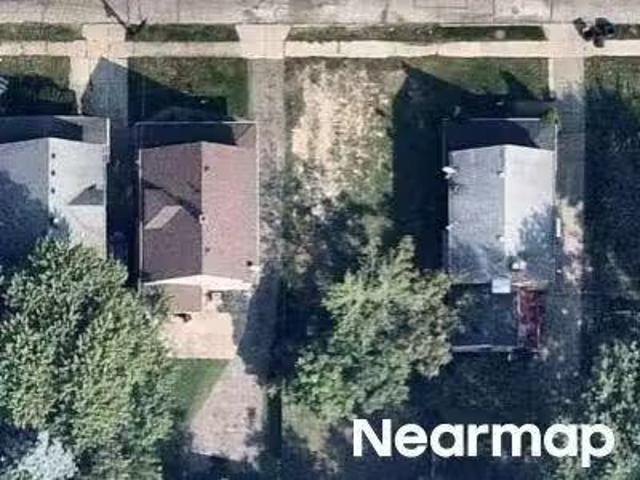 House for sale in Cleveland