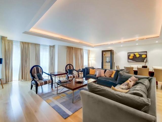 Apartment for rent in Knightsbridge, Greater London