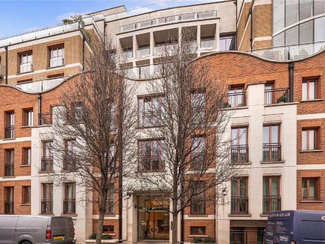 Apartment for rent in Knightsbridge, Greater London