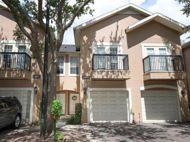 House for sale in University, Florida