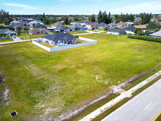 Land for sale in Cape Coral, Florida