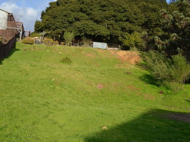 Land for sale in Oakland, California