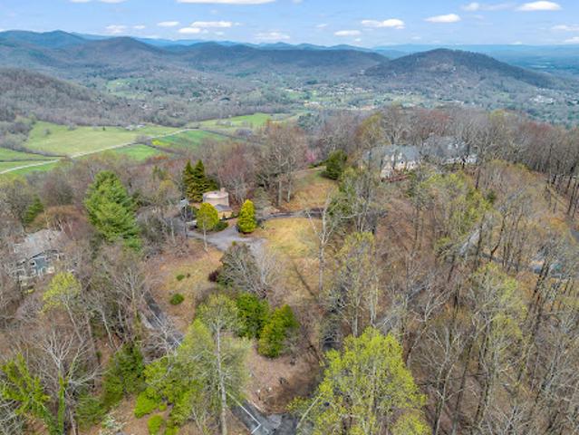 Land for sale in Horse Shoe, North Carolina