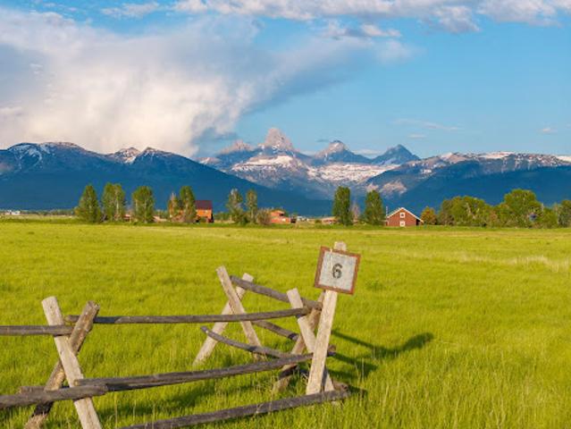 Land for sale in Tetonia