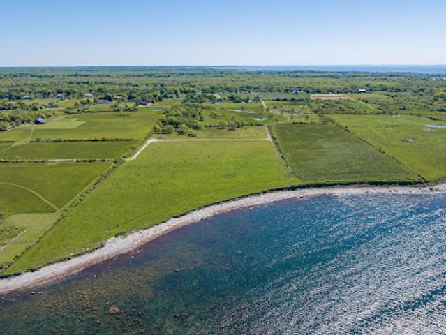 Land for sale in Little Compton, Rhode Island