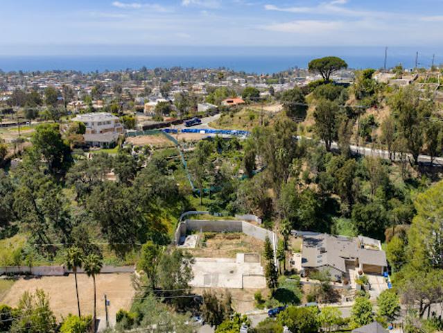Land for sale in Canoga Park, California