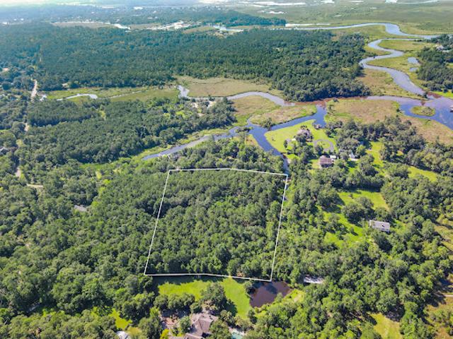 Land for sale in Slidell, Louisiana