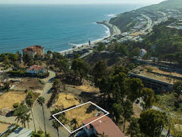 Land for sale in Pacific Palisades