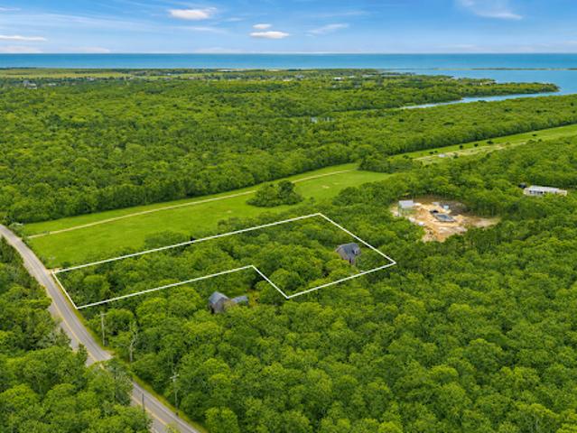 Land for sale in Edgartown, Massachusetts