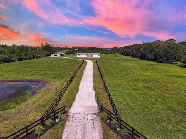 Land for sale in Bradenton Land for sale in Bradenton