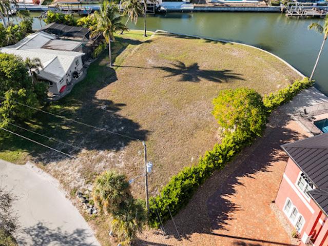 Land for sale in Fort Myers Beach, Florida