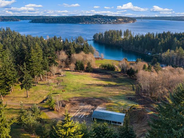 Land for sale in Fox Island, Washington