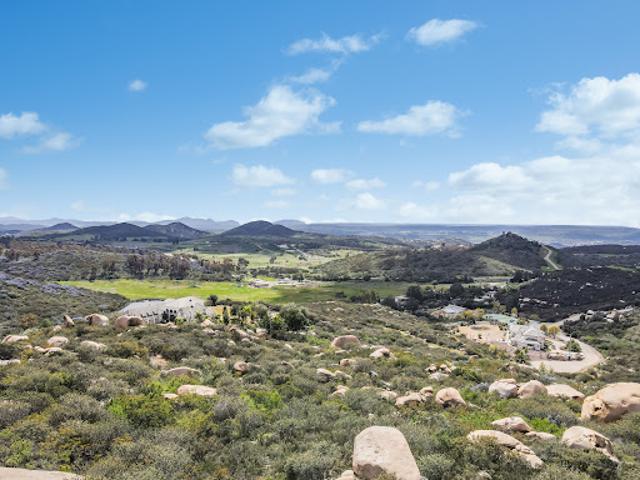Land for sale in Poway Land for sale in Poway