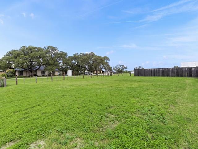 Land for sale in Kendall, Texas