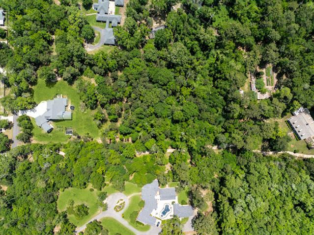 Land for sale in Mandeville, Louisiana