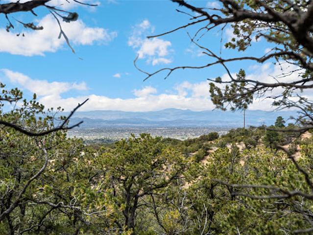 Land for sale in Santa Fe, New Mexico
