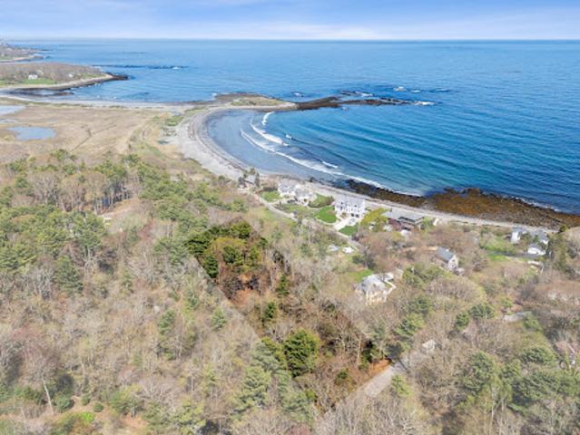 Land for sale in Kittery, Maine