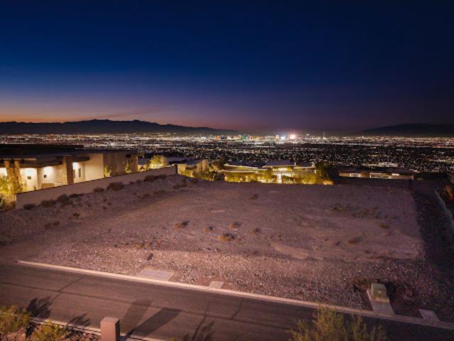 Land for sale in Henderson, Nevada