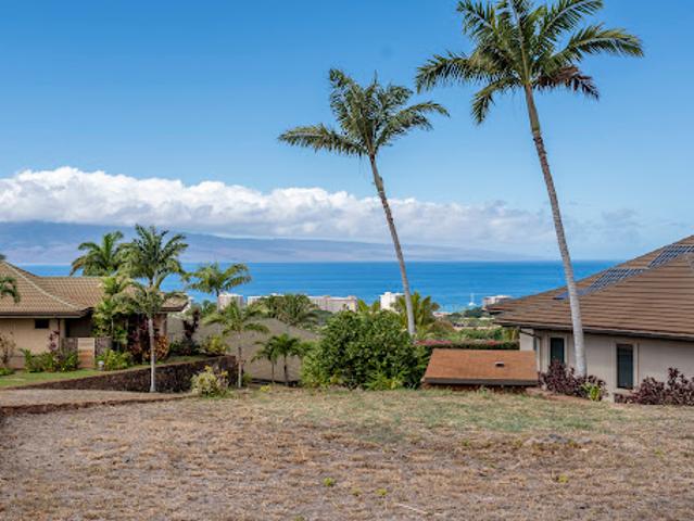 Land for sale in Lahaina, Hawaii