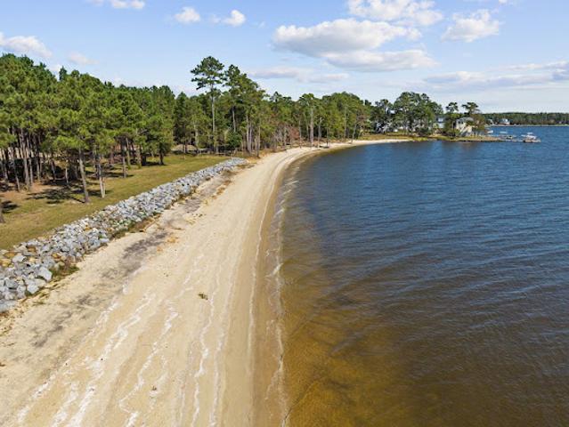 Land for sale in Oriental, North Carolina